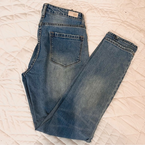 RSQ Distressed High waisted Mom Jeans size 25/1 - Picture 4 of 9